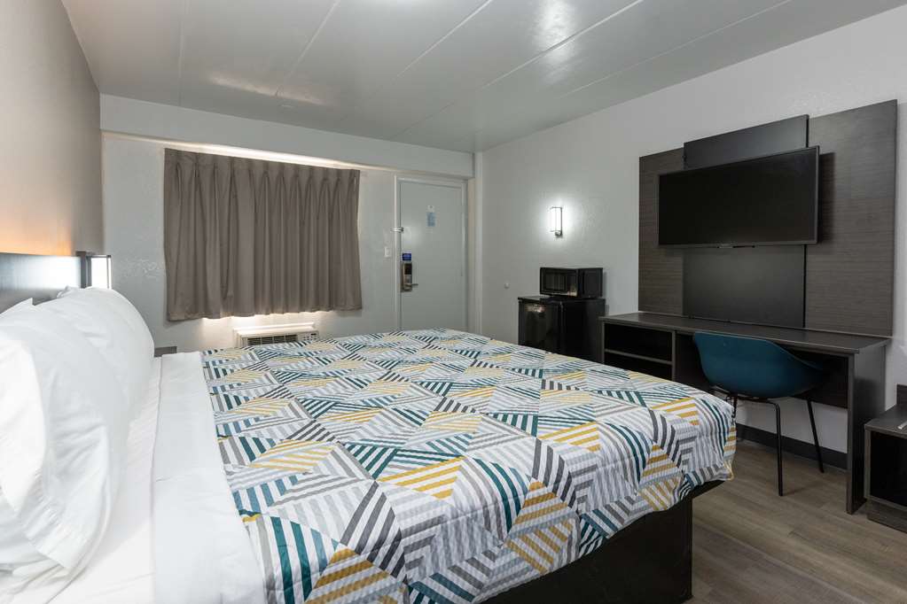 Motel6 Cincinnati OH - photo 13