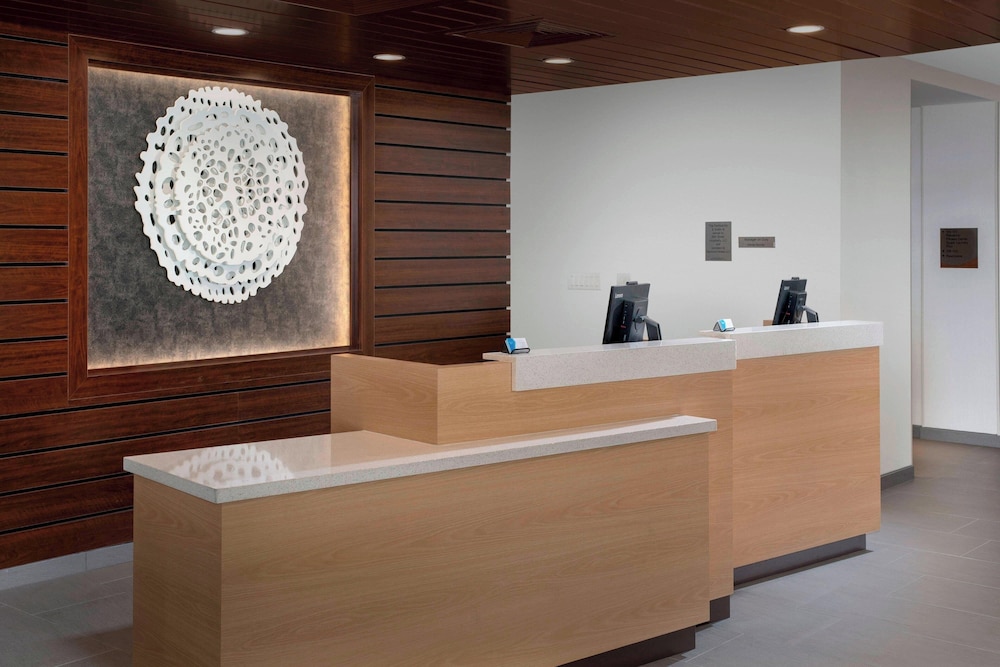 Fairfield Inn & Suites by Marriott Miami Airport West Doral - photo 3