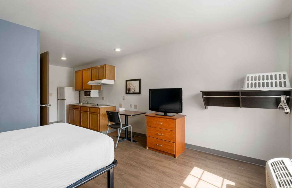Extended Stay America Select Suites Lakeland - photo 10