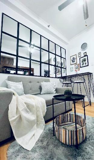 Ja1 Staycation At Trees Residence — 4-Star Luxury Hotel in Manila, Philippines