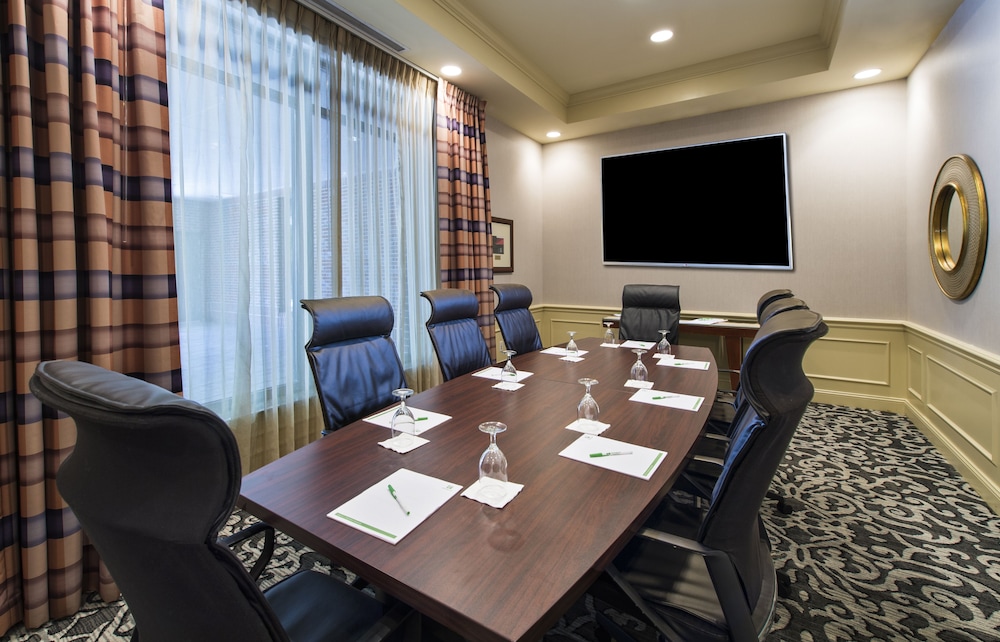 Holiday Inn Savannah Historic District by IHG - photo 36