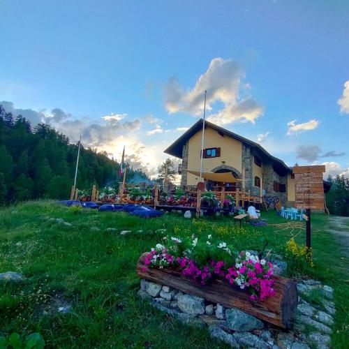 Rifugio Baita Gimont — hotel in Cesana Torinese