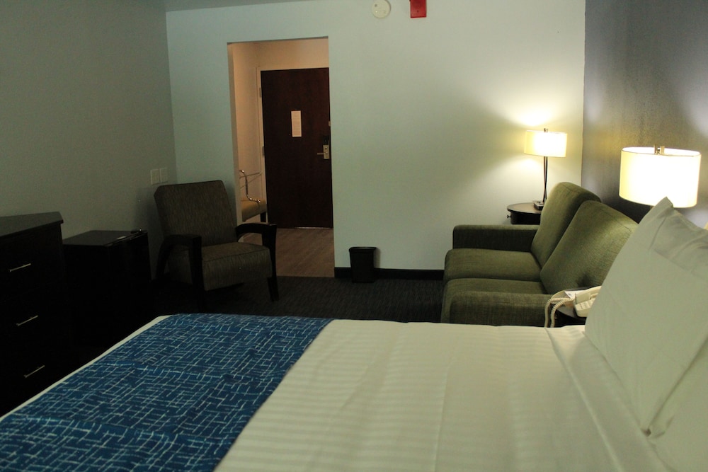 Travelodge by Wyndham Water s Edge Hotel Racine - photo 6