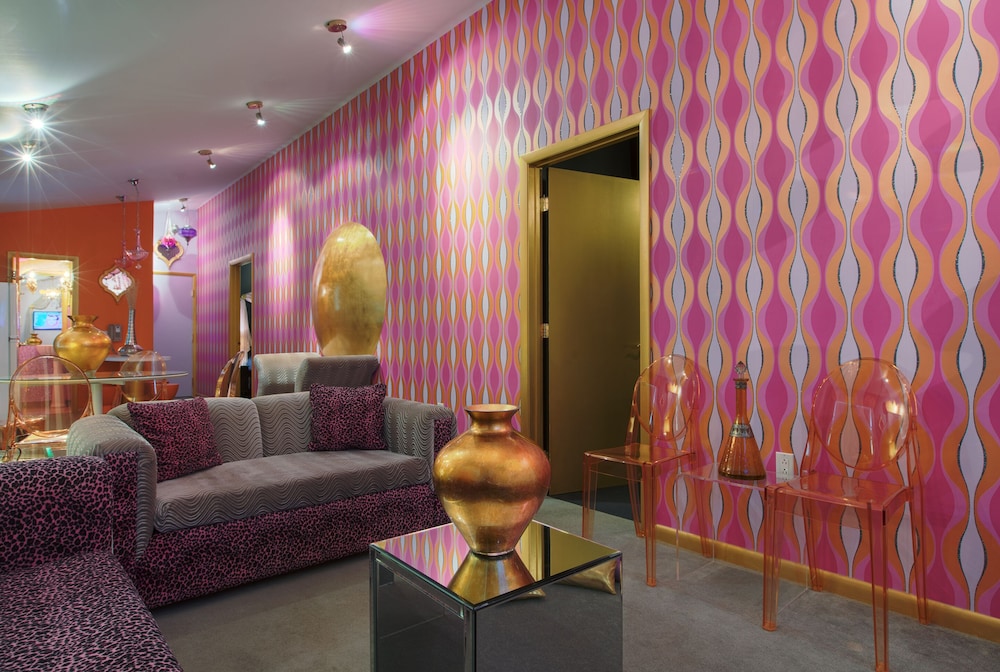 The Roxbury - photo 148