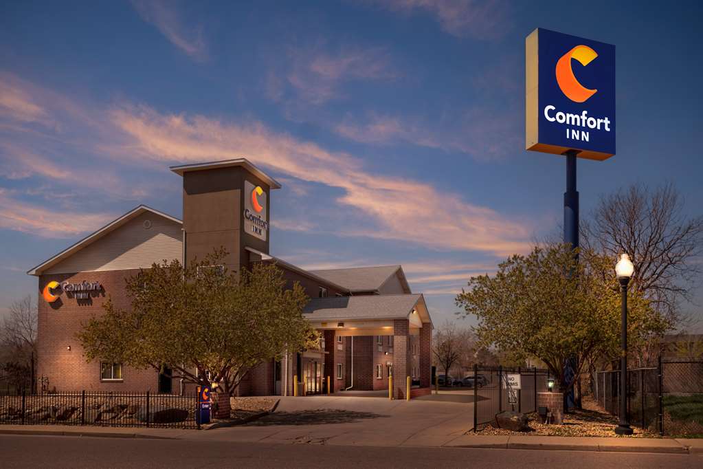 Comfort Inn Denver West Arvada Station - photo 7