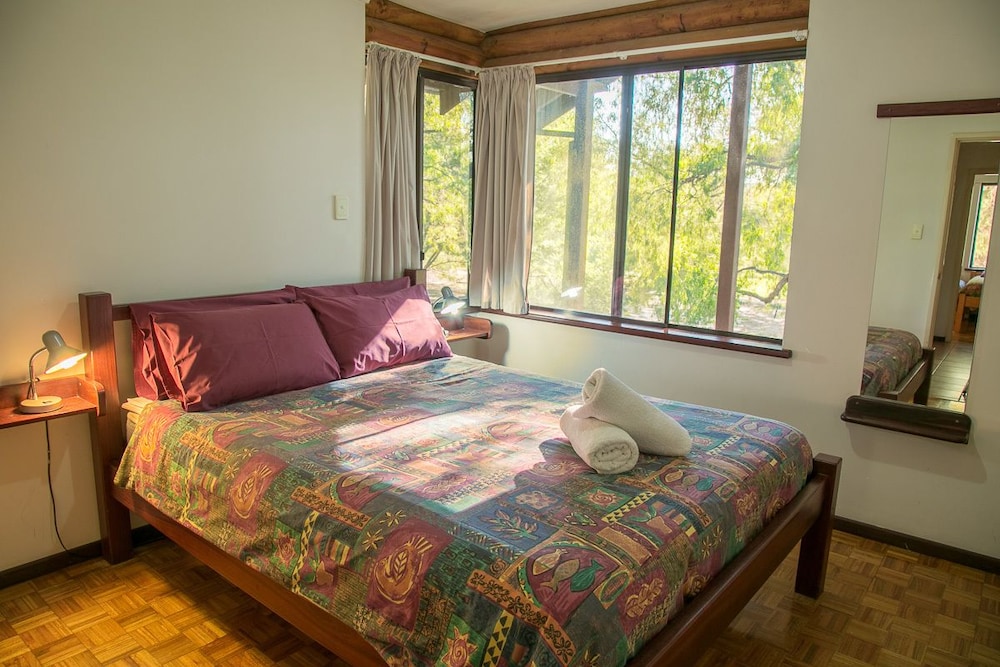 Wyadup Brook Cottages - carbon neutral hotel in Yallingup