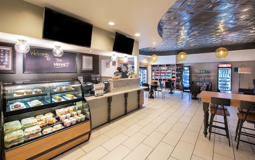 DoubleTree by Hilton Orlando Theme Park Resort - photo 60