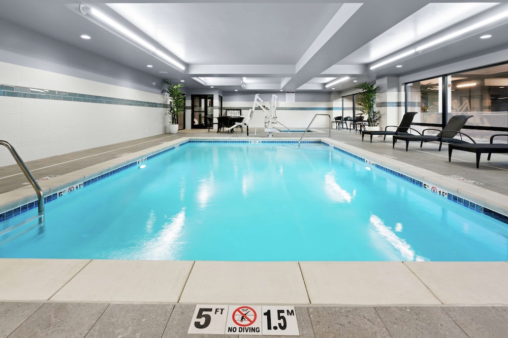 Hampton Inn & Suites Spokane Downtown South - photo 40