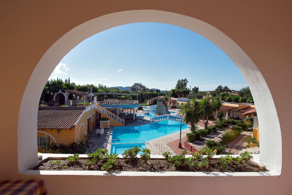 Blue Lagoon - last minute hotel in Corfu