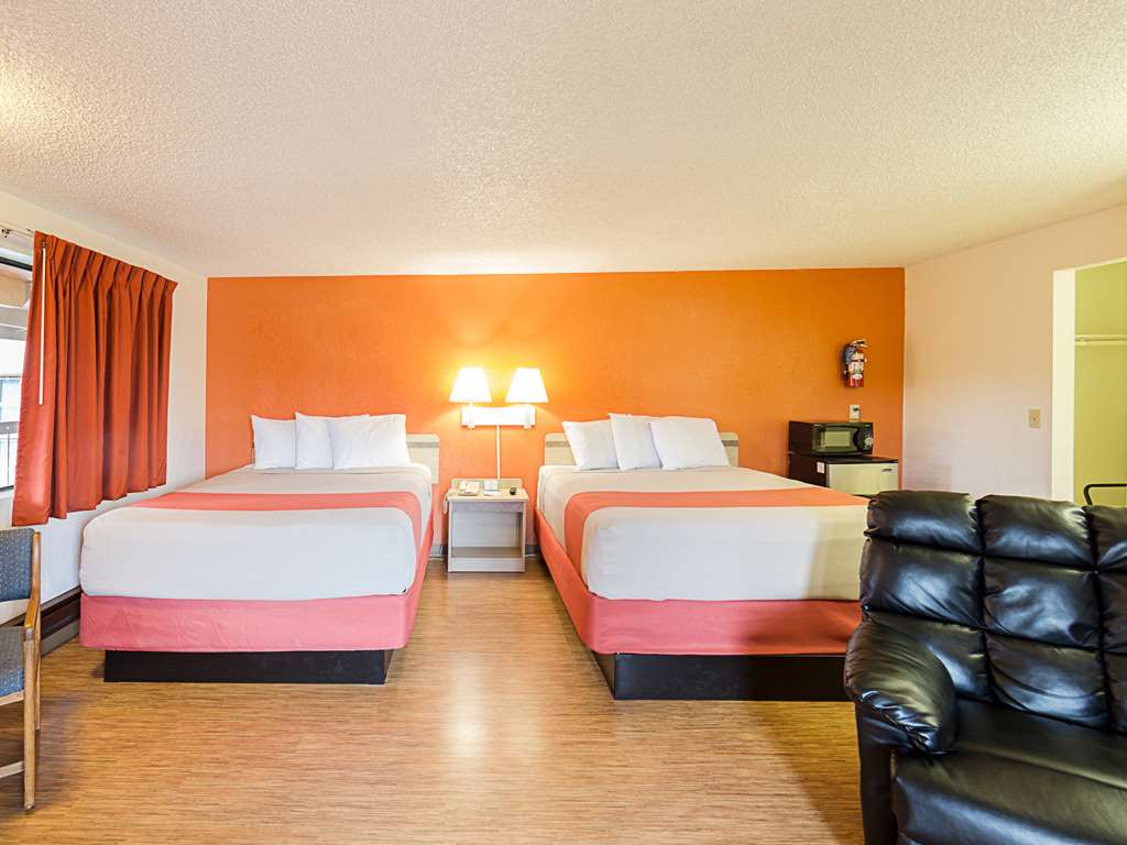 Motel 6 Gold Beach - photo 21
