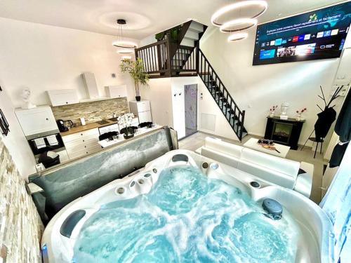 Loft Des Desirs Hammam Jacuzzi - last minute hotel in Unknown City