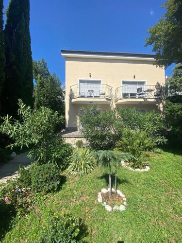 Ivan — 4-Star Luxury Hotel in Novi Vinodolski, Croatia