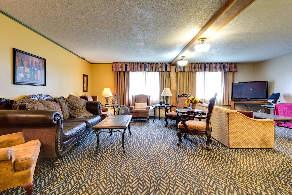 Fireside Inn and Suites - photo 56