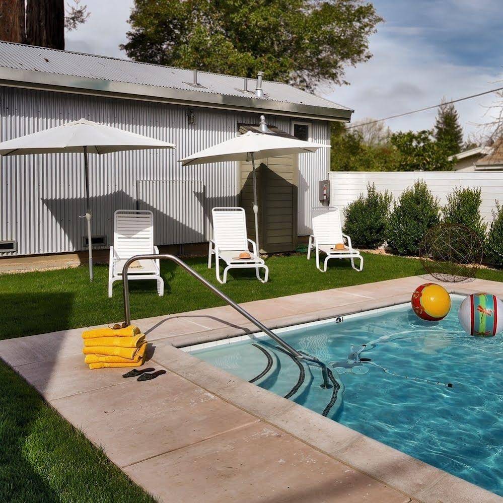Healdsburg Modern Cottages - photo 4