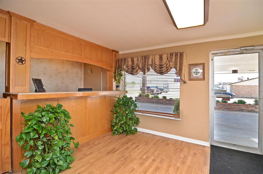 Americas Best Value Inn Stephenville - photo 5