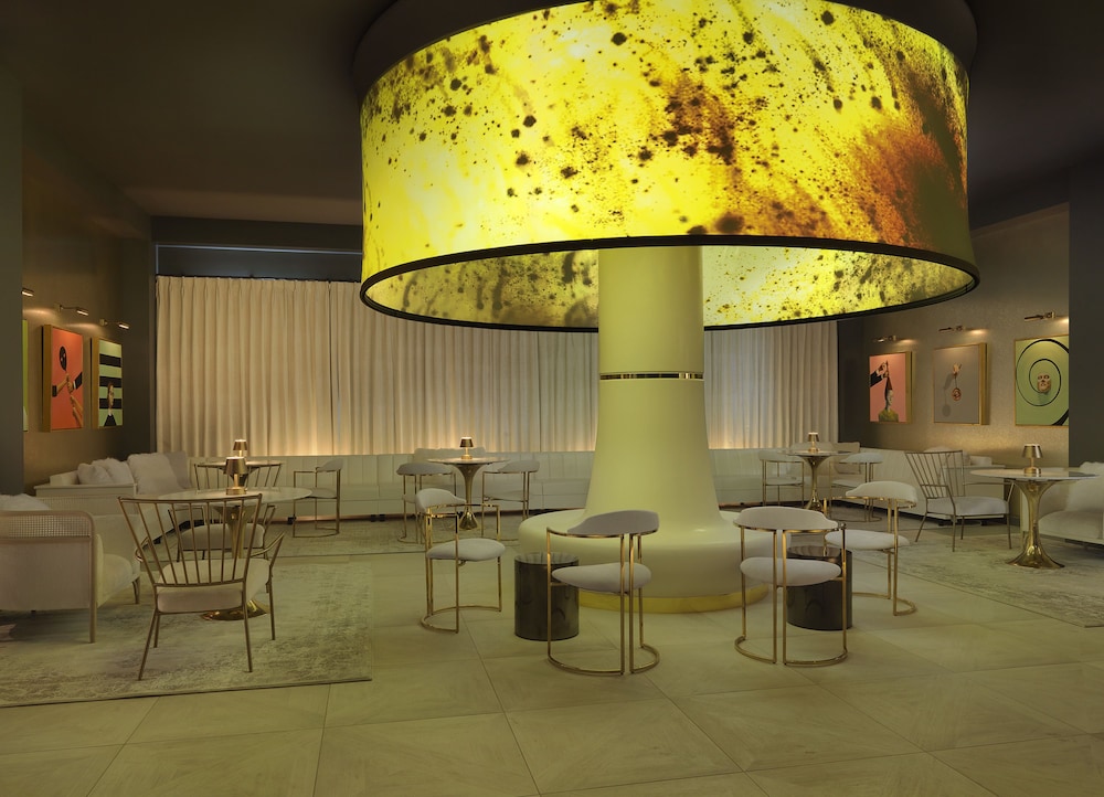 Angad Arts Hotel St. Louis Tapestry Collection by Hilton - photo 5