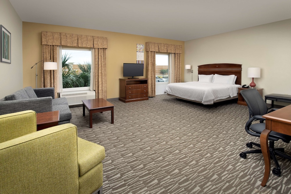 Hampton Inn & Suites Lakeland South Polk Parkway - photo 13