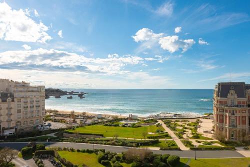 EUGENIE Apt with balcony and sea view and Hotel du Palais in Biarritz in Biarritz, France