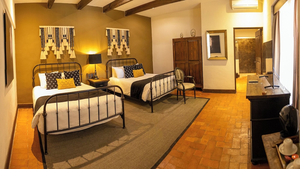 Hotel Hacienda el Salitre — hotel in Santiago De Queretaro