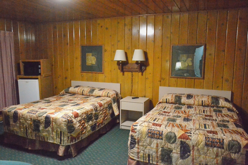 Innkeeper Motel - photo 15