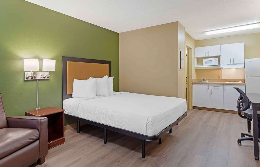 Extended Stay America Suites Durham University - photo 10