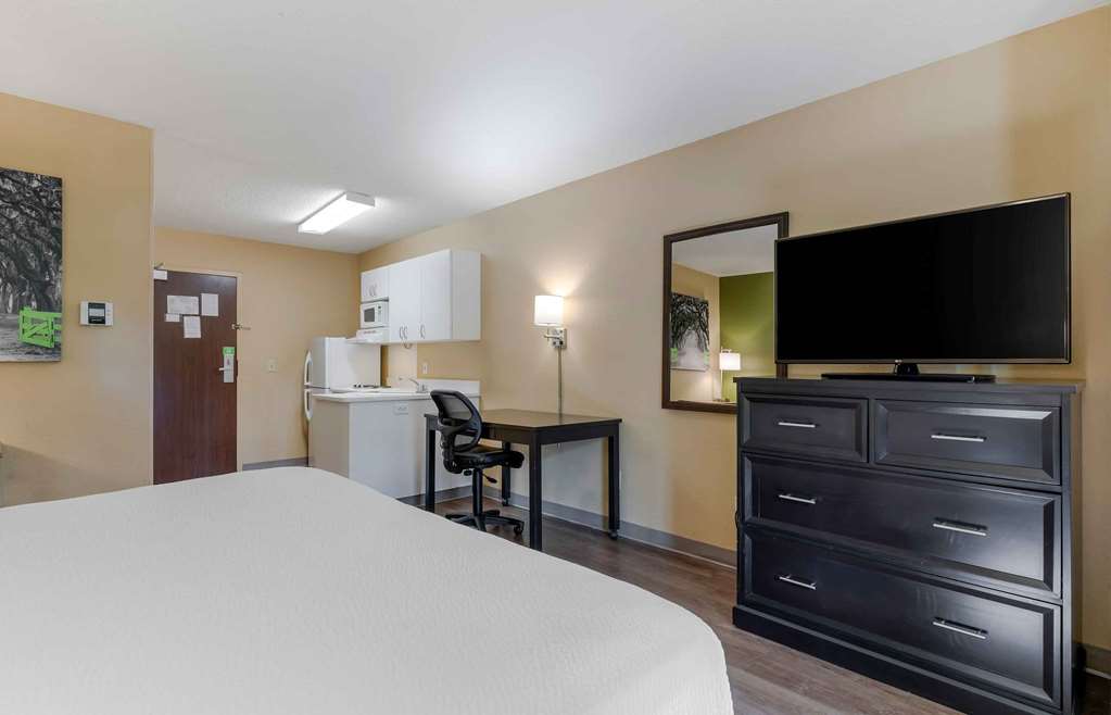 Extended Stay America Suites Seattle Southcenter - photo 13