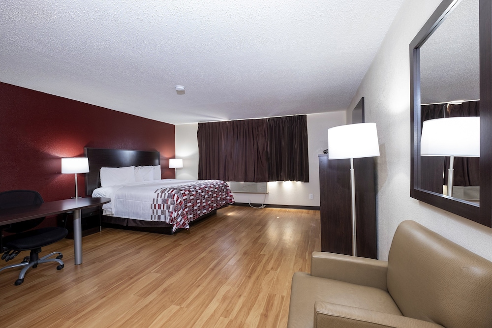Red Roof Inn Norfolk Portsmouth - photo 12