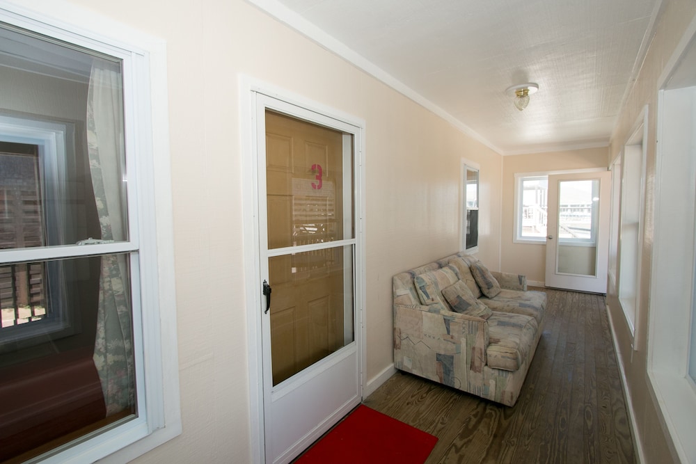 Outer Banks Motel - photo 142