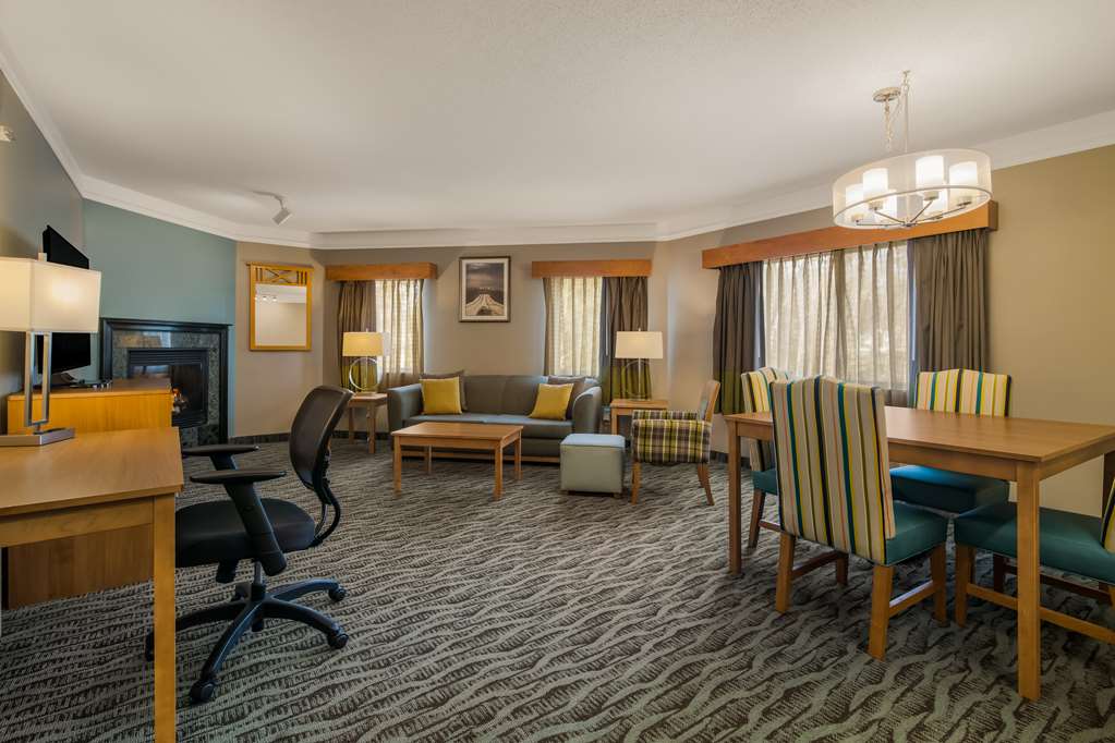 Best Western PLUS Executive Court Inn & Conference Center - photo 31