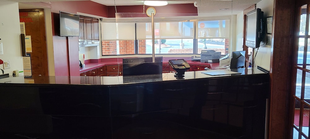 Econo Lodge & Suites Lake Norman — hotel in Cornelius