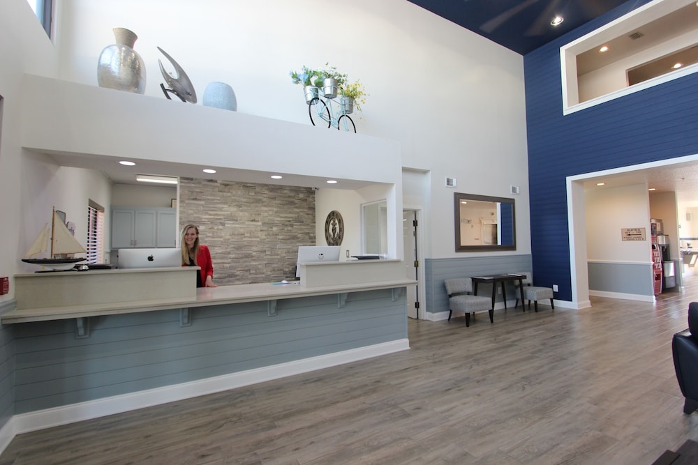 Hotel Pensacola - photo 5