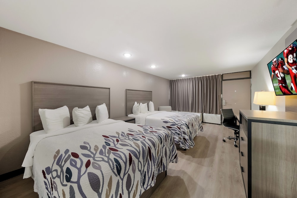 Red Roof Inn & Conference Center McKinney - photo 13