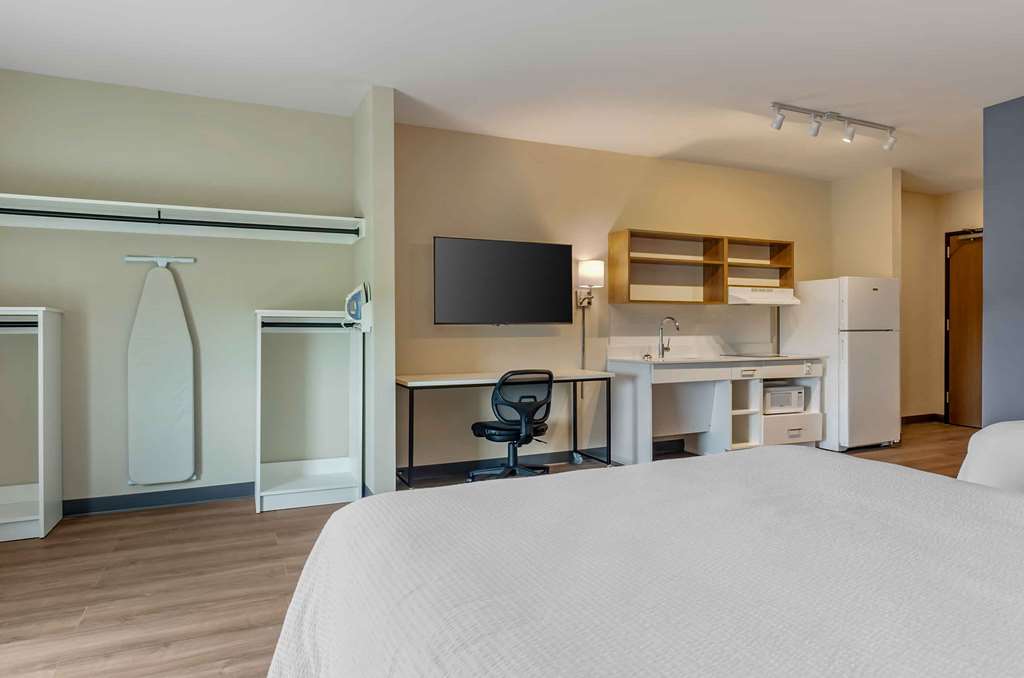 Extended Stay America Premier Suites Harrisonburg - photo 45