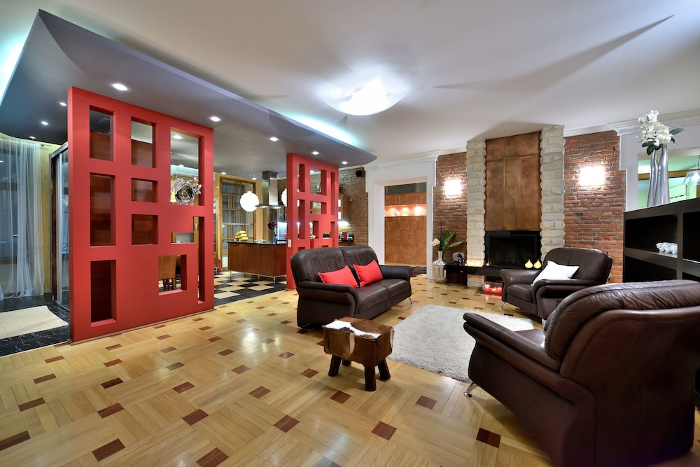 BELLE apartment on Italianskaya — 4-Star Luxury Hotel in Saint Petersburg, Russia
