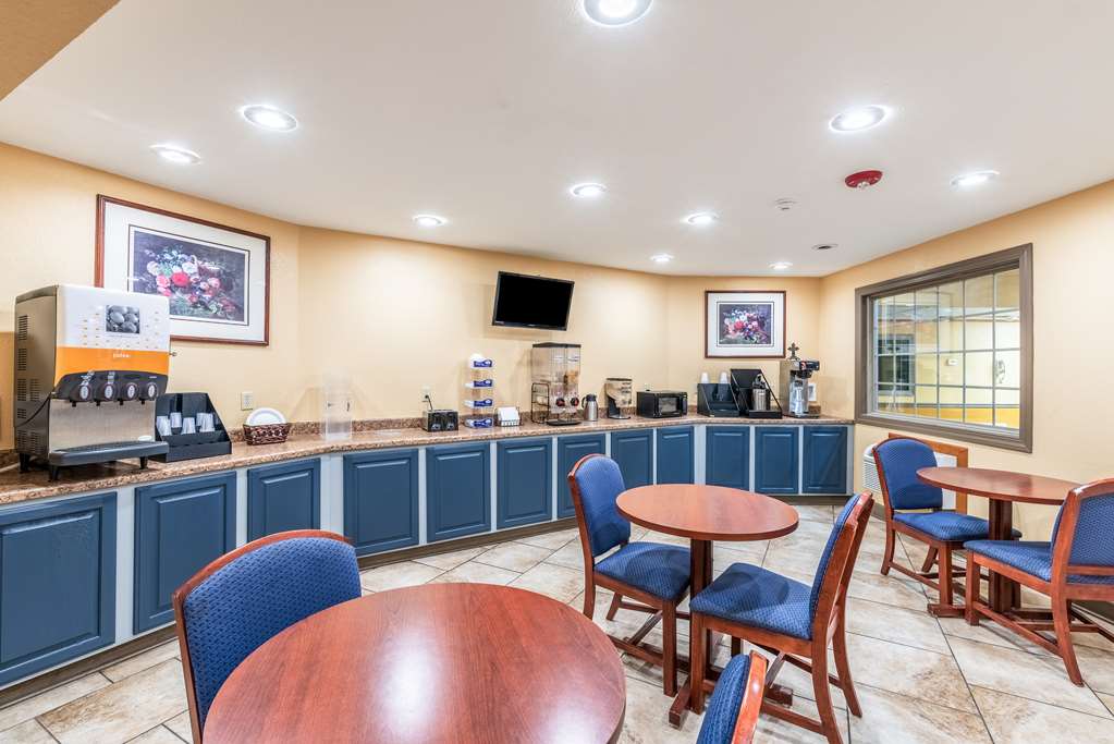 Americas Best Value Inn Searcy - photo 24