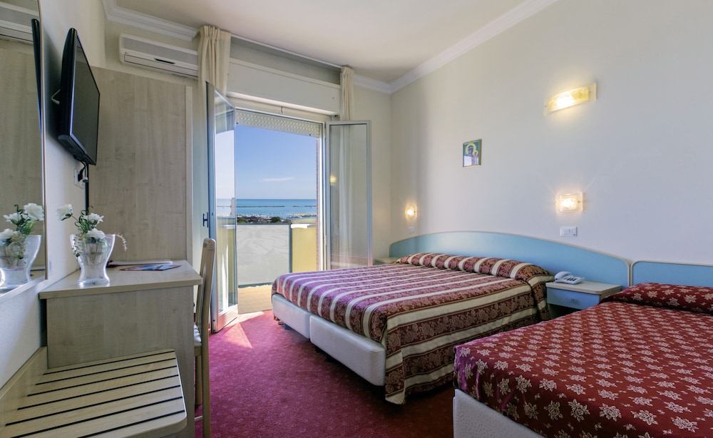 Hotel Silver — Cesenatico