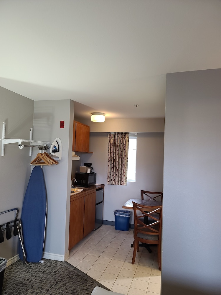 Tulip Inn - photo 27