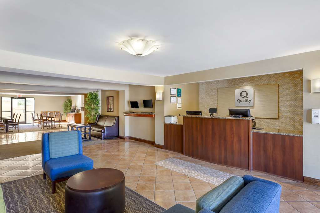Quality Inn Raleigh Downtown - photo 4