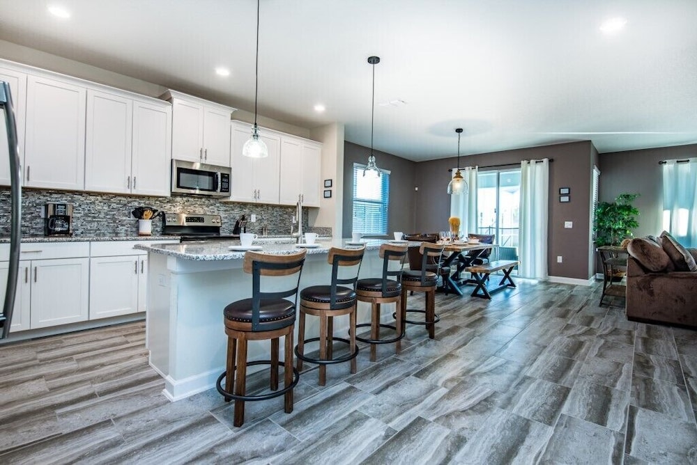 6 Bdrm 5 Bath Golf Resort - photo 23