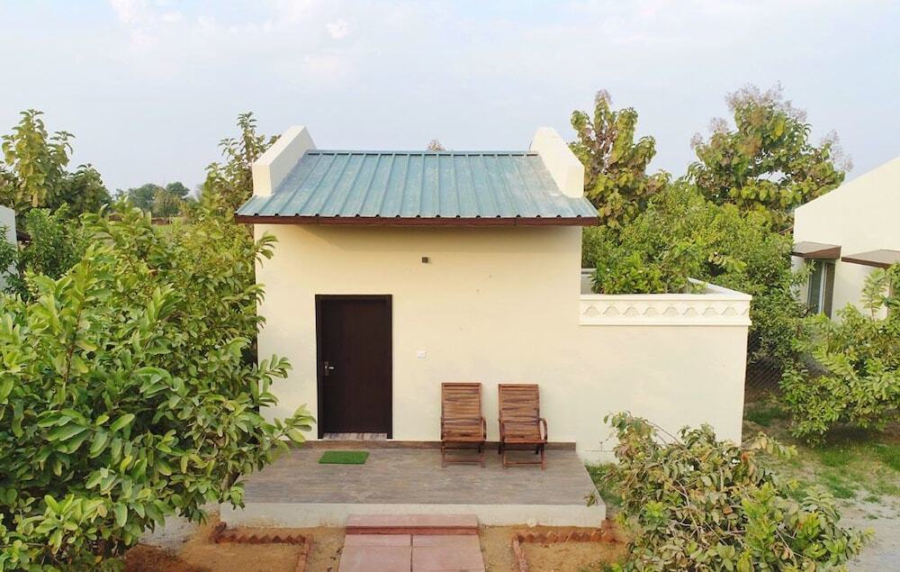 Tiger Den Resort in Khilchipur, India