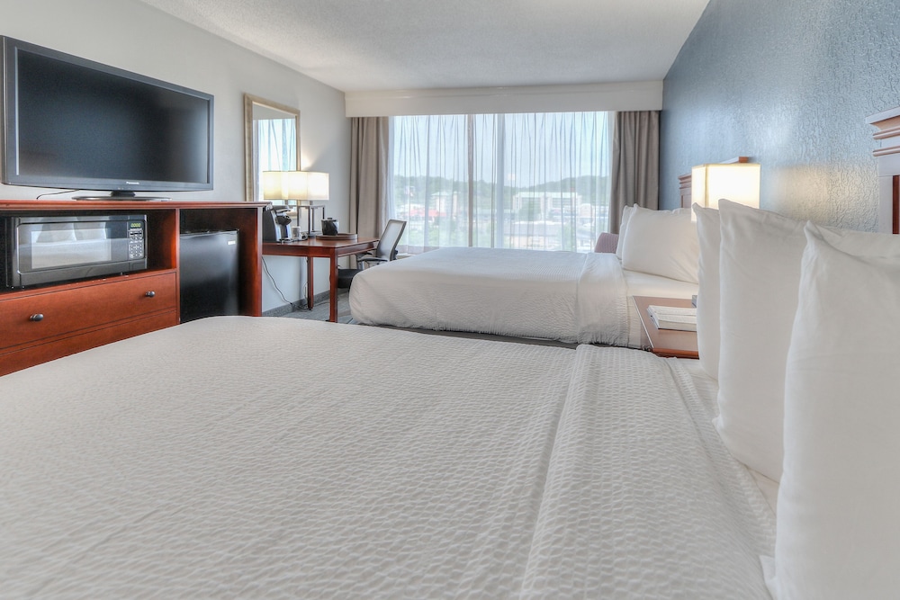 The Ramsey Hotel & Convention Center - photo 20