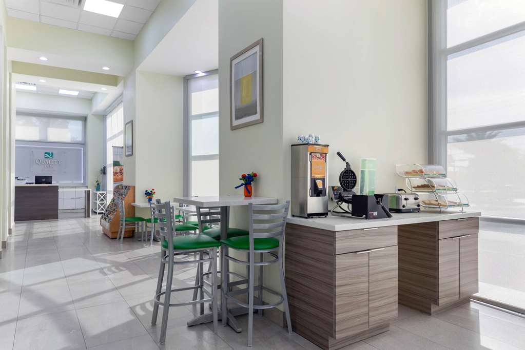 Quality Inn University North I 75 - photo 12