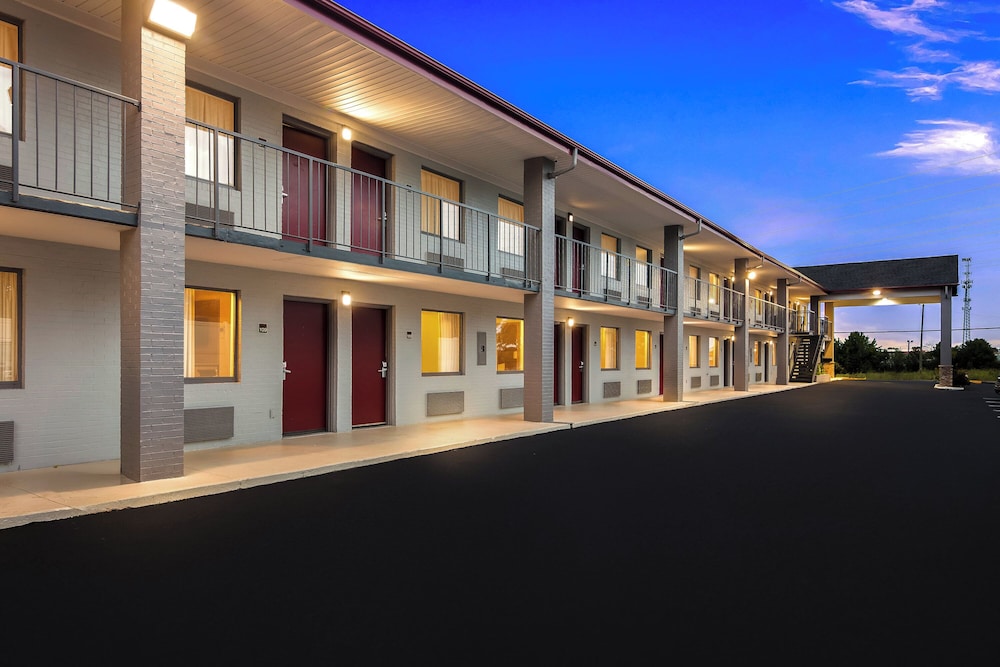 Red Roof Inn Rock Hill - photo 41