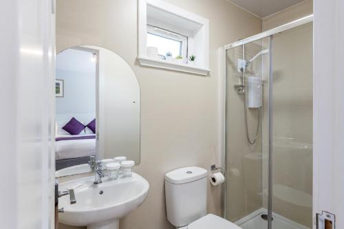 High Range Self Catering Chalets — Aviemore — photo 3