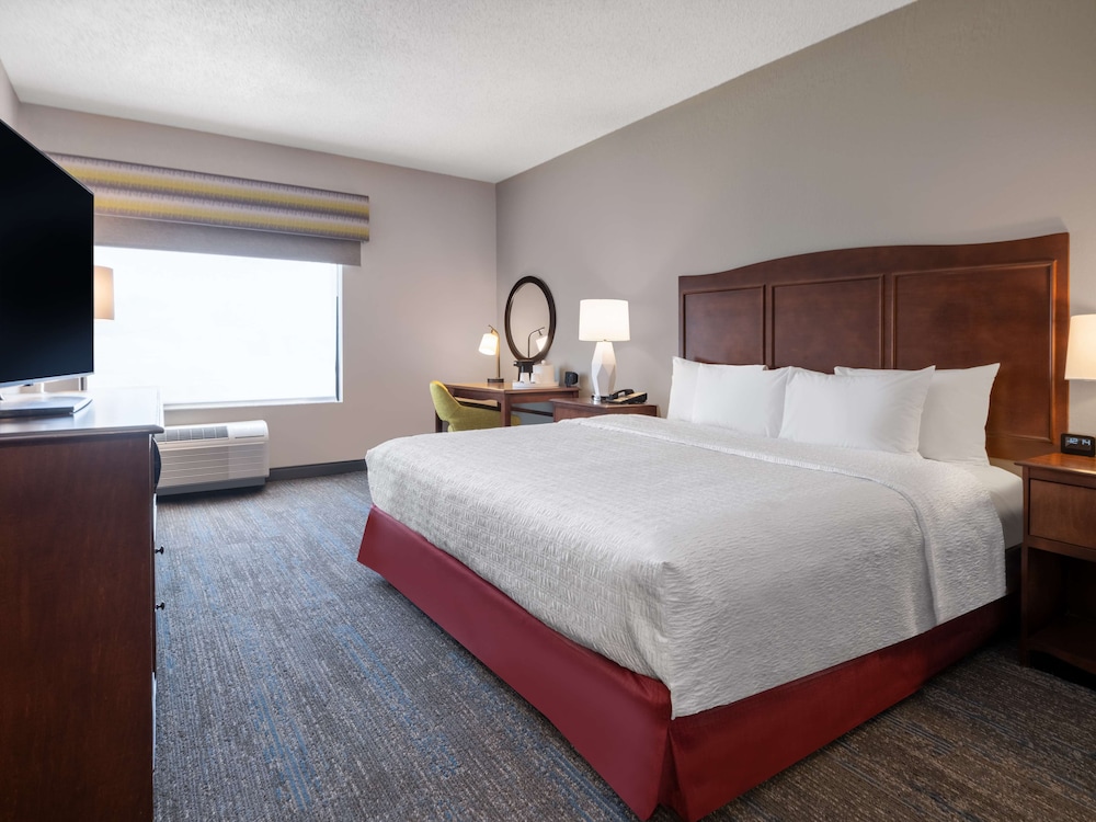 Hampton Inn Boca Raton Deerfield Beach - photo 8