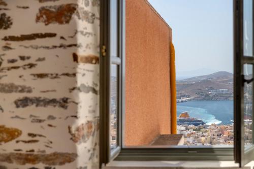 ArtdecoSyros Superior — Ano Syros — photo 4