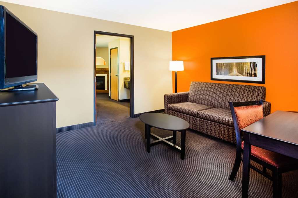 AmericInn by Wyndham Menomonie - photo 16