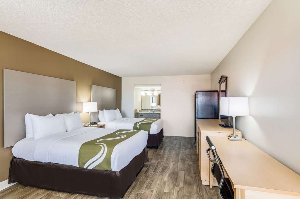 Quality Inn & Suites Hot Springs Lake Hamilton - photo 11