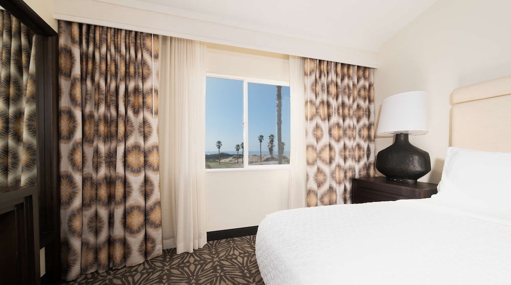 Zachari Dunes on Mandalay Beach Curio Collection by Hilton - photo 23