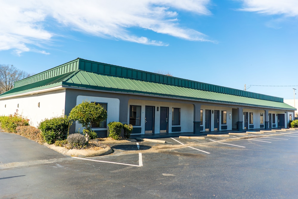 Quality Inn & Suites Monticello - photo 65